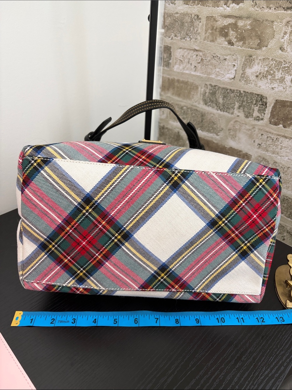 NWT Dooney & Bourke White Multi Plaid Shoulder Bag with Black Trim - Picture 8 of 15